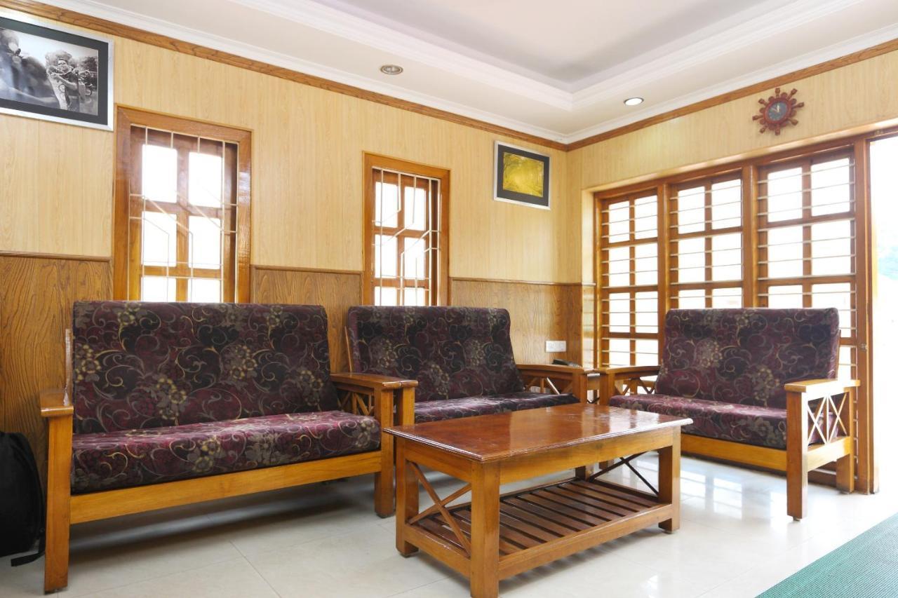 Oyo 13807 Hotel Gurupriya Kodaikanal Exterior photo
